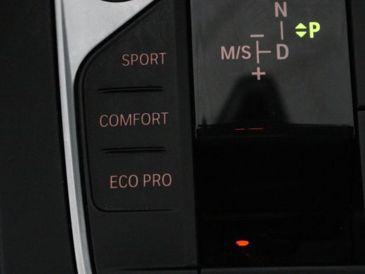 BMW 1 Serie 116i Business Edition | Carplay | Live Cockpit | Navigatie | Full LED | Navigatie | DAB | Climate... ActivLease financial lease