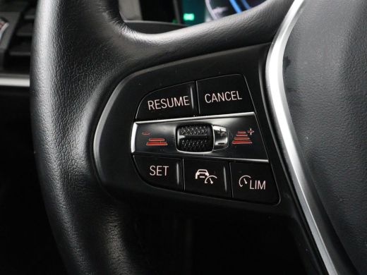 BMW 3 Serie 330e Business Edition Plus | Sportstoelen | Leder | Adaptive cruise | Stoelverwarming | Carplay |... ActivLease financial lease