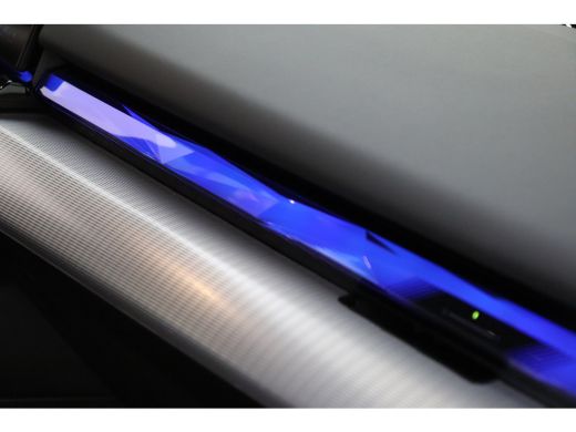 BMW i5 eDrive40 M Sport / Trekhaak / Achteruitrijcamera / M Sportonderstel / Adaptieve LED / Stoelverwar... ActivLease financial lease