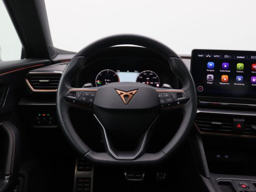 CUPRA Formentor 1.4 e-Hybrid VZ Copper Edition 245PK DSG SOH 92%, Pano-Schuifdak, Trekhaak, Memorystoel, Leder, N... ActivLease financial lease