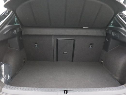 CUPRA Formentor 1.4 e-Hybrid VZ Copper Edition 245PK DSG SOH 92%, Pano-Schuifdak, Trekhaak, Memorystoel, Leder, N... ActivLease financial lease