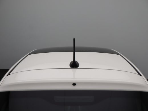 Fiat 500 1.0 Hybrid Dolcevita | Airco | Panoramadak | PDC Achter | Half leder ActivLease financial lease