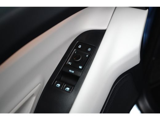 Ford Explorer Premium RWD | :eder | Head-up Display | 360 Camera | BLIS ActivLease financial lease