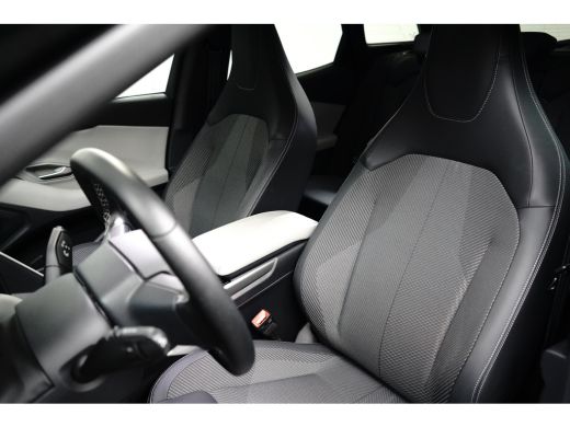 Ford Explorer RWD | Warmtepomp | Adaptive Cruise | Camera ActivLease financial lease