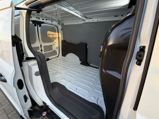 Ford Transit Connect 1.5 EcoBlue 120PK Euro 6 L2 3 zits Cruise Control/CarPlay/camera ActivLease financial lease