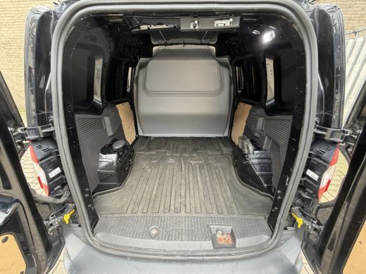 Ford Transit Courier 1.0 100PK Euro 6 Ambiente Start&Stop Climate Control/pdc/ ActivLease financial lease