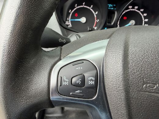 Ford Transit Courier 1.0 100PK Euro 6 Ambiente Start&Stop Climate Control/pdc/ ActivLease financial lease