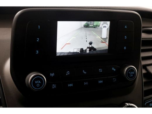 Ford Transit Custom 340 2.0 TDCI 130pk L2H1 D.C. Trend Airco/Camera/Trekhaak 2800kg 05-2021 ActivLease financial lease