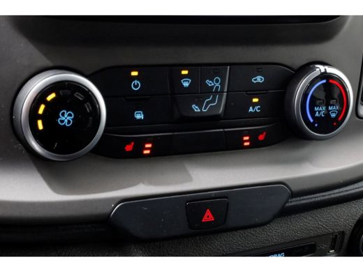 Ford Transit Custom 340 2.0 TDCI 130pk L2H1 D.C. Trend Airco/Camera/Trekhaak 2800kg 05-2021 ActivLease financial lease