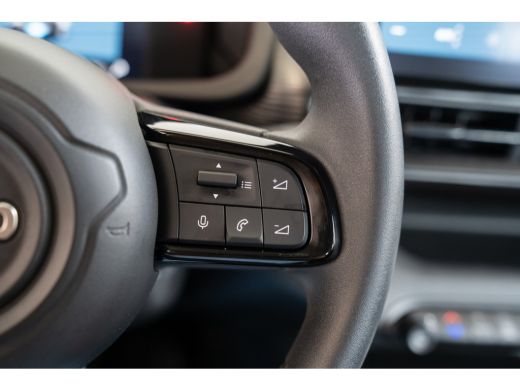 Jeep Avenger 54 kWh | Warmtepomp | Apple Carplay & Android Auto | Climate Controle | LED | Keyless | Cruise Co... ActivLease financial lease