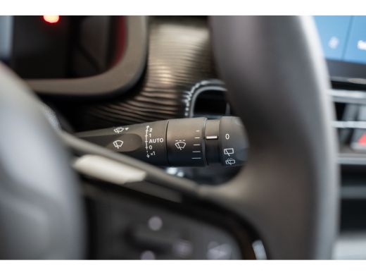 Jeep Avenger 54 kWh | Warmtepomp | Apple Carplay & Android Auto | Climate Controle | LED | Keyless | Cruise Co... ActivLease financial lease