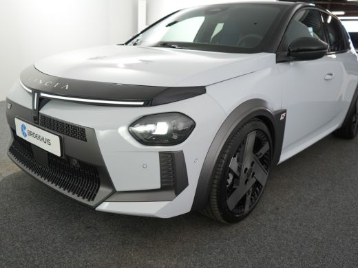 Lancia Ypsilon HF Automaat ActivLease financial lease