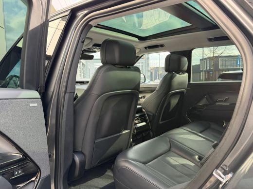 Land Rover Range Rover Sport 3.0 P440e SE | 23 Inch Carbon | Pano| Meridian | Stoelverwarming v+a | ACC | 360gr Camera | BTW-V... ActivLease financial lease