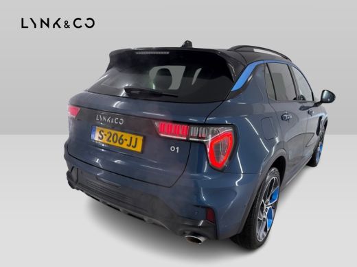 Lynk & Co 01 1.5 262pk PHEV 360&deg;cam Carplay Android 1Eig ActivLease financial lease