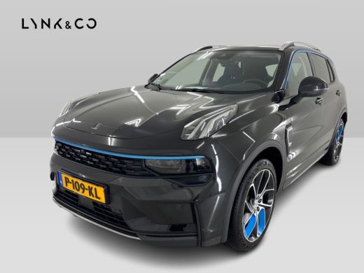 Lynk & Co 01 1.5 262pk Plug-in 360&deg; Pano Stoelverw. Carplay Vol opties
