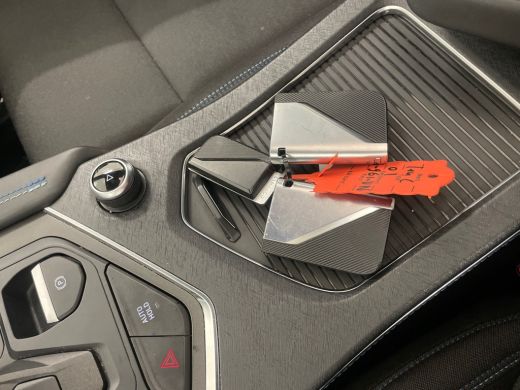 Lynk & Co 01 1.5 PHEV 360&deg; Zwarte hemel Adapt.cruise Stoelverw. Carplay ActivLease financial lease