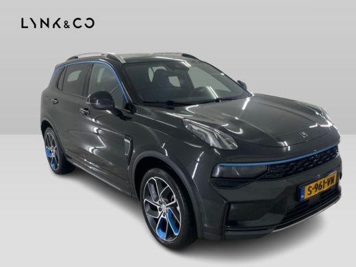 Lynk & Co 01 1.5 PHEV 360&deg; Zwarte hemel Adapt.cruise Stoelverw. Carplay ActivLease financial lease