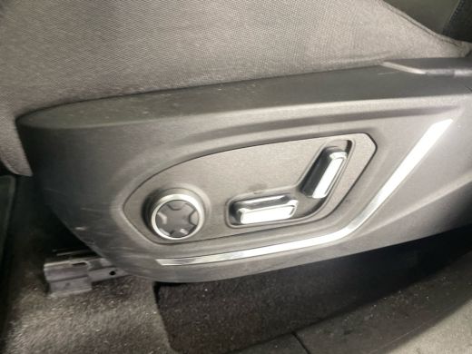 Lynk & Co 01 1.5 PHEV 360&deg; Zwarte hemel Adapt.cruise Stoelverw. Carplay ActivLease financial lease