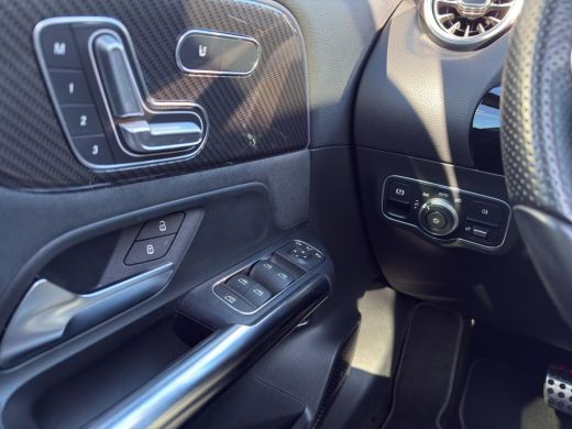 Mercedes-Benz GLA 250 AMG Line | Pano | Geheugen stoelen | sfeer | Apple | Led | 19" | Burmester | ActivLease financial lease