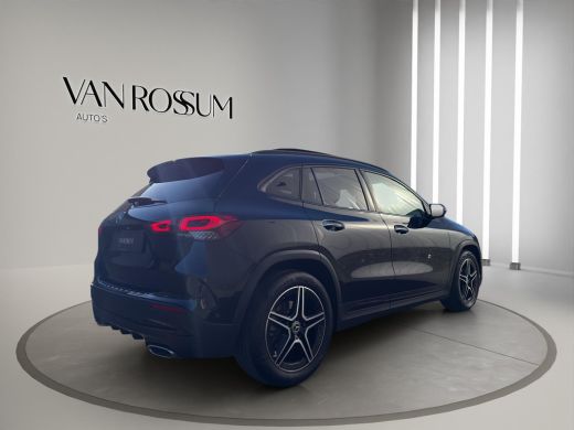 Mercedes-Benz GLA 250 AMG Line | Pano | Geheugen stoelen | sfeer | Apple | Led | 19" | Burmester | ActivLease financial lease