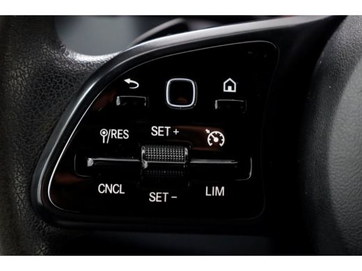 Mercedes-Benz Sprinter 317 CDI 170pk 9G Automaat D.C. Open Laadbak Trekhaak 3500kg 02-2023 ActivLease financial lease