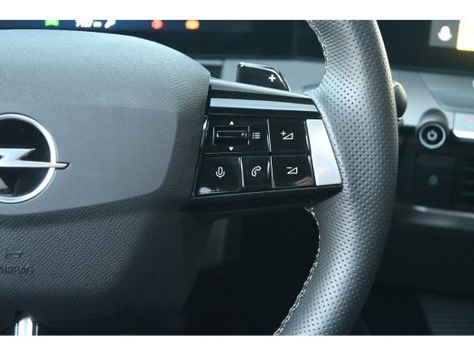 Opel Astra 1.2 Turbo Hybrid Ultimate 145pk | Schuif-/Kanteldak | 360 Camera | LED-Matrix | Elektr. Stoelen |... ActivLease financial lease