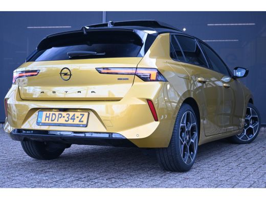Opel Astra 1.2 Turbo Hybrid Ultimate 145pk | Schuif-/Kanteldak | 360 Camera | LED-Matrix | Elektr. Stoelen |... ActivLease financial lease