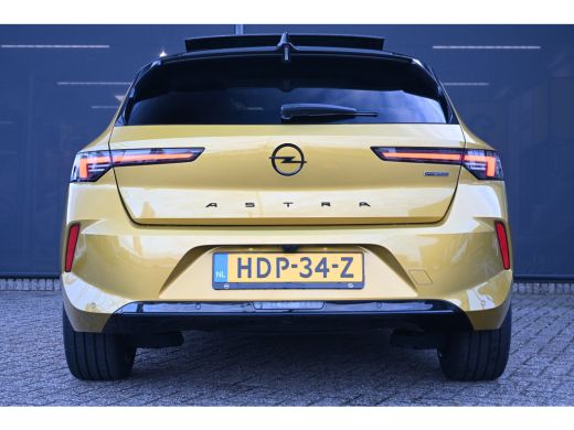 Opel Astra 1.2 Turbo Hybrid Ultimate 145pk | Schuif-/Kanteldak | 360 Camera | LED-Matrix | Elektr. Stoelen |... ActivLease financial lease