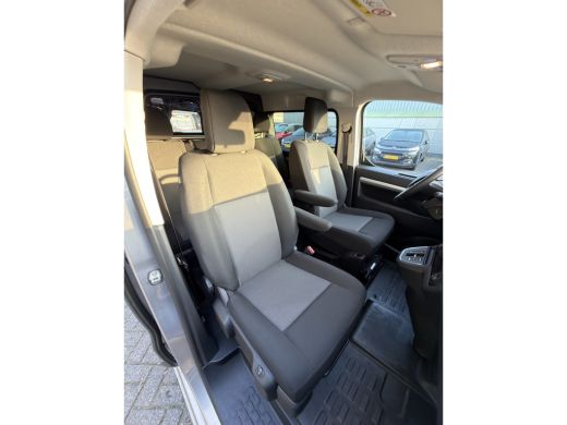 Opel Vivaro-e DC 75 kWh (Stoelverwarming - 2x Schuifdeuren - Keyless Entry - Laadruimte betimmering - Automatis... ActivLease financial lease