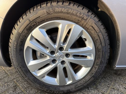 Opel Vivaro-e DC 75 kWh (Stoelverwarming - 2x Schuifdeuren - Keyless Entry - Laadruimte betimmering - Automatis... ActivLease financial lease