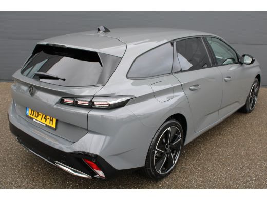 Peugeot e-308 Allure EV 54 kWh | Navigatie | Camera | 3-Fase laden | Parkeersensoren | ActivLease financial lease