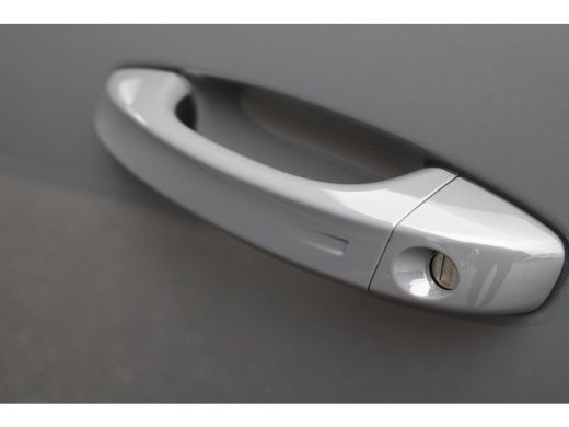 Peugeot e-308 Allure EV 54 kWh | Navigatie | Camera | 3-Fase laden | Parkeersensoren | ActivLease financial lease