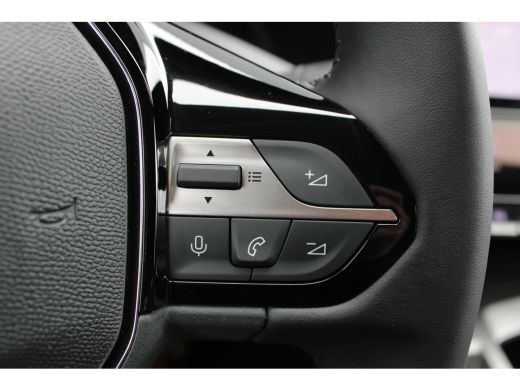 Peugeot e-308 Allure EV 54 kWh | Navigatie | Camera | 3-Fase laden | Parkeersensoren | ActivLease financial lease