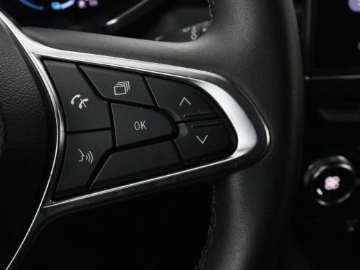 Renault Captur 1.6 E-Tech Plug-in Hybrid 160 Intens | Carplay | Half leder | Navigatie | Full LED | Parkeerhulp ... ActivLease financial lease