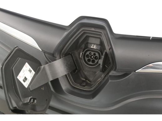 Renault Kangoo Z.E. Z.E. 33 kWh | SOH 94% | Huur Accu | Airco | Camera | Cruise | Carplay | Parkeersens. ActivLease financial lease