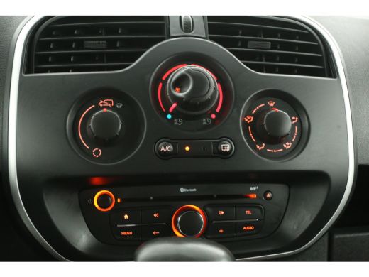 Renault Kangoo Z.E. Z.E. Huur Accu | SOH 95% | Airco | Cruise | Camera | Carplay | Parkeersens. ActivLease financial lease