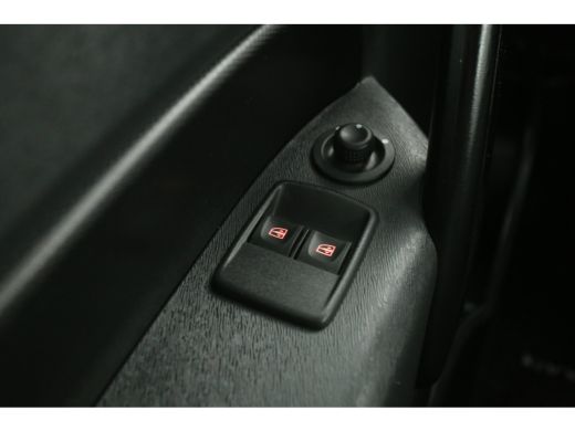 Renault Kangoo Z.E. Z.E. Huur Accu | SOH 95% | Airco | Cruise | Camera | Carplay | Parkeersens. ActivLease financial lease