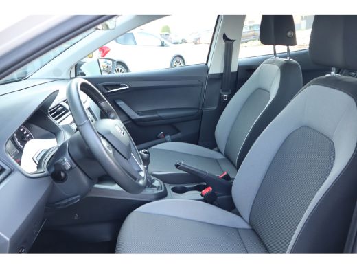 Seat Ibiza 1.0 TSI Style 95PK | Cruise control | Hill hold functie | Parkeersensor achter ActivLease financial lease