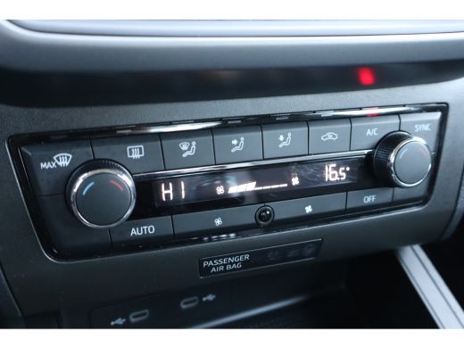 Seat Ibiza 1.0 TSI Style 95PK | Cruise control | Hill hold functie | Parkeersensor achter ActivLease financial lease