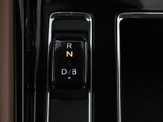 Skoda Enyaq iV 80 | SOH 91% | Panoramadak | Trekhaak | Leder | Stoelverwarming | Camera | Sfeerverlichting | Nav... ActivLease financial lease