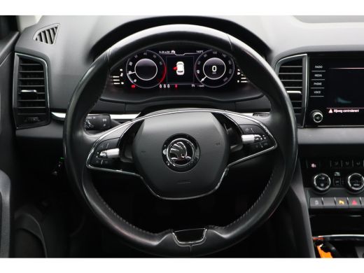 Skoda Karoq 1.0 TSI Business Edition Plus 110PK | Achteruitrijcamera | Cruise control | Keyless entry ActivLease financial lease