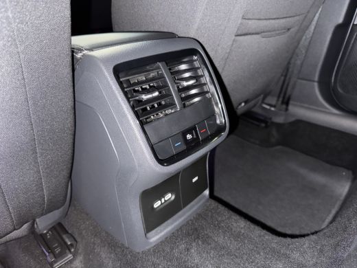 Skoda Octavia Combi 1.5 TSI MHEV 150PK SPORTLINE BUSINESS CAMERA/NAVI/HEAD-UP/SFEERVERL. ActivLease financial lease