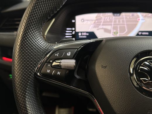 Skoda Octavia Combi 1.5 TSI MHEV 150PK SPORTLINE BUSINESS CAMERA/NAVI/HEAD-UP/SFEERVERL. ActivLease financial lease