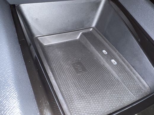 Skoda Octavia Combi 1.5 TSI MHEV 150PK SPORTLINE BUSINESS CAMERA/NAVI/HEAD-UP/SFEERVERL. ActivLease financial lease