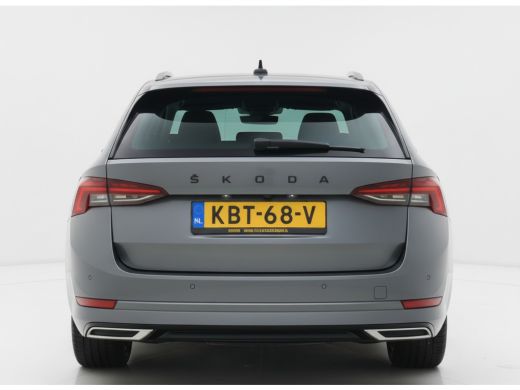 Skoda Octavia Combi 1.5 TSI MHEV 150PK SPORTLINE BUSINESS CAMERA/NAVI/HEAD-UP/SFEERVERL. ActivLease financial lease