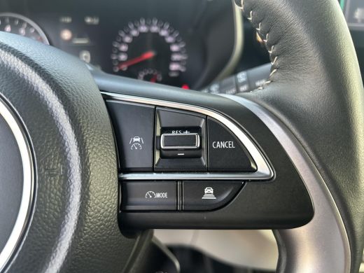 Suzuki Swift 1.2 Select Smart Hybrid ActivLease financial lease