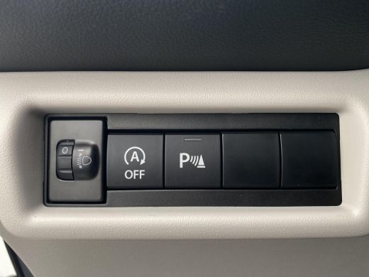 Suzuki Swift 1.2 Select Smart Hybrid Automaat | GEEN AFLEVERKOSTEN | Apple Carplay & Android Auto | Parkeersen... ActivLease financial lease