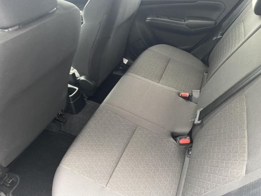 Suzuki Swift 1.2 Select Smart Hybrid Automaat | GEEN AFLEVERKOSTEN | Apple Carplay & Android Auto | Parkeersen... ActivLease financial lease