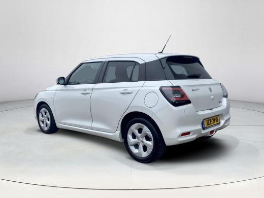 Suzuki Swift 1.2 Select Smart Hybrid Automaat | GEEN AFLEVERKOSTEN | Apple Carplay & Android Auto | Parkeersen... ActivLease financial lease