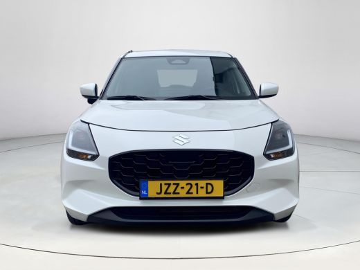 Suzuki Swift 1.2 Select Smart Hybrid Automaat | GEEN AFLEVERKOSTEN | Apple Carplay & Android Auto | Parkeersen... ActivLease financial lease